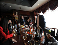 納新法國(guó)圣女莊園品鑒會(huì)暨莊主見(jiàn)面會(huì)